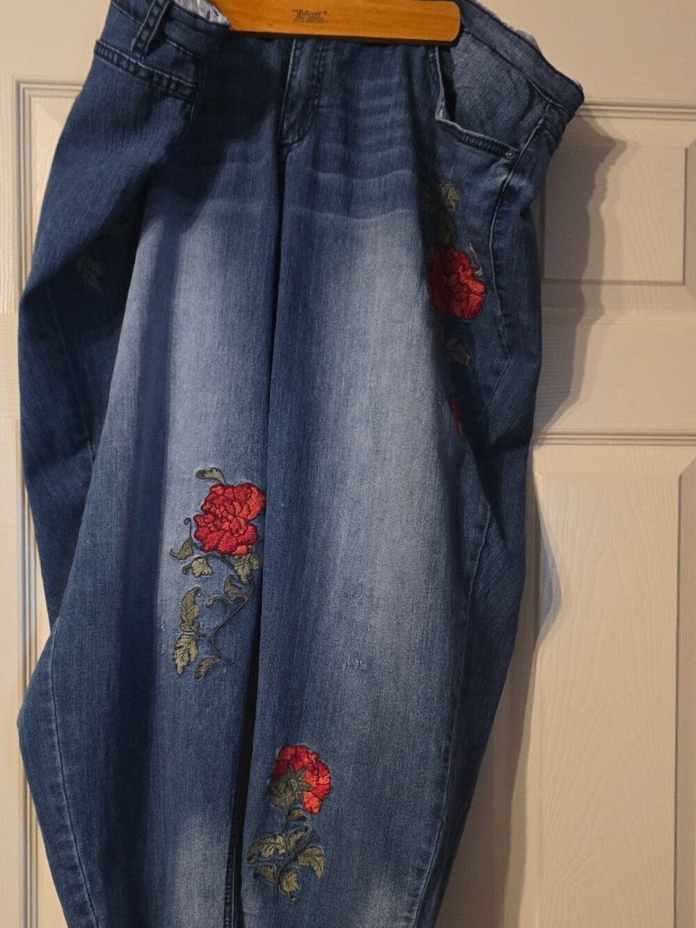 Vintage America Blues distressed jeans with rose applique